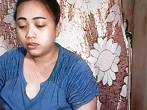 Snapshot of Pinay_Chubby20 chatting on October 15, 2025, 8:28 pm Pinay Chubby20 online show from October 15, 2025, 8:28 pm