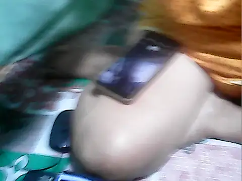 Juicy 69xx online show from October 14, 2025, 8:42 pm