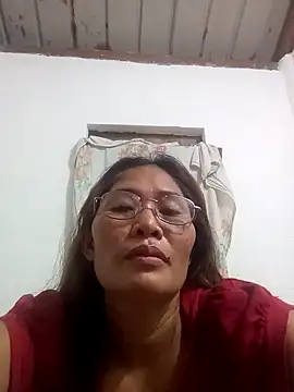 Juicy 69xx online show from November 30, 2025, 9:26 pm