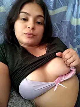 yatzuriperrita online show from January 14, 2026, 7:28 pm