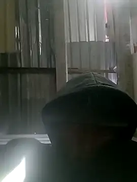 Snapshot of Narckse chatting on October 18, 2025, 12:51 pm Narckse online show from October 18, 2025, 12:51 pm