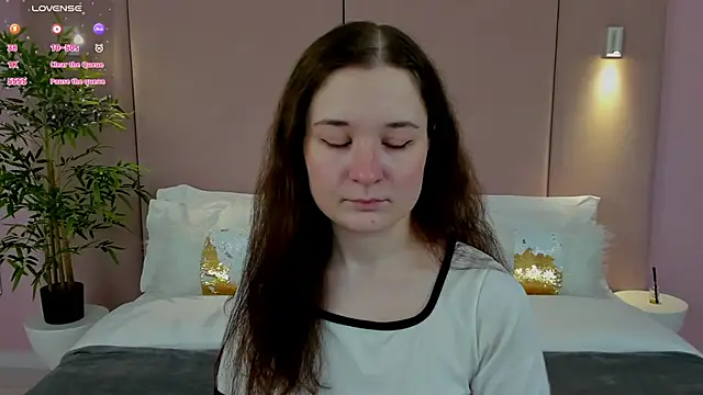 NancyJonson online show from April 6, 2026, 3:02 am