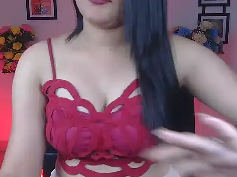 Snapshot of Hotti_figure chatting on October 17, 2025, 4:31 pm Hotti figure online show from October 17, 2025, 4:31 pm