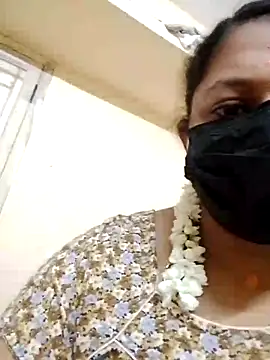 Tamil jasmine12 online show from May 7, 2026, 1:32 am