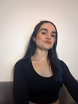 Snapshot of RosieCheexxxxxx chatting on November 14, 2025, 4:43 pm RosieCheexxxxxx online show from November 14, 2025, 4:43 pm