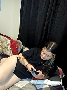 Snapshot of Fernandar2025 chatting on September 23, 2025, 3:24 am Fernandar2025 online show from September 23, 2025, 3:24 am