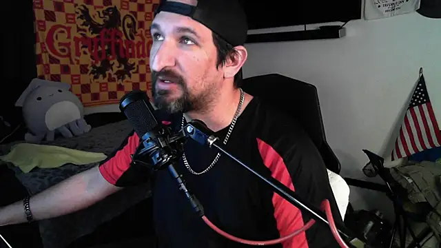 DevilPup75  online show from October 2, 2025, 1:31 am