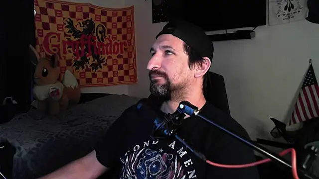 DevilPup75  online show from October 4, 2025, 3:35 pm