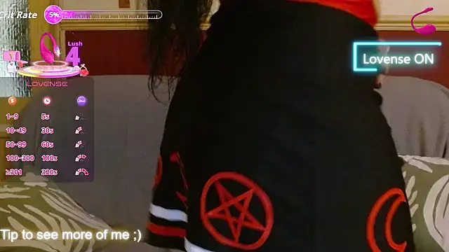 Snapshot of Goldgirl89 chatting on October 26, 2025, 11:05 pm Goldgirl89 online show from October 26, 2025, 11:05 pm