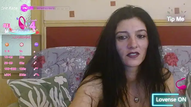 Snapshot of Goldgirl89 chatting on September 19, 2025, 10:36 pm Goldgirl89 online show from September 19, 2025, 10:36 pm