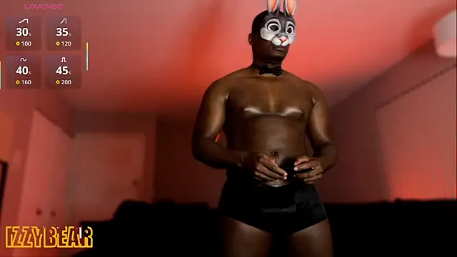 Snapshot of izzybear__ chatting on October 31, 2025, 5:26 am izzybear   online show from October 31, 2025, 5:26 am