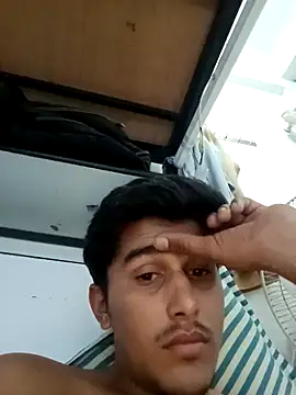 Snapshot of HarryChoudhary21 chatting on November 14, 2025, 6:00 pm HarryChoudhary21 online show from November 14, 2025, 6:00 pm