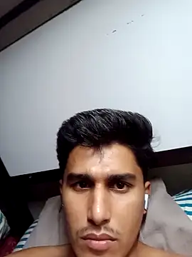 Snapshot of HarryChoudhary21 chatting on October 13, 2025, 7:04 pm HarryChoudhary21 online show from October 13, 2025, 7:04 pm