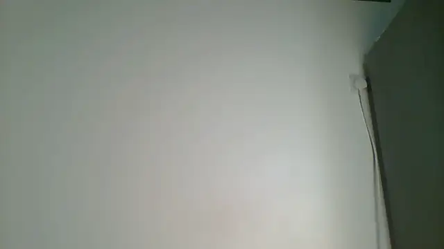 Curvy Scarlet online show from November 4, 2025, 8:01 pm