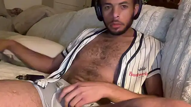 DERTYLAY online show from July 15, 2026, 7:04 am