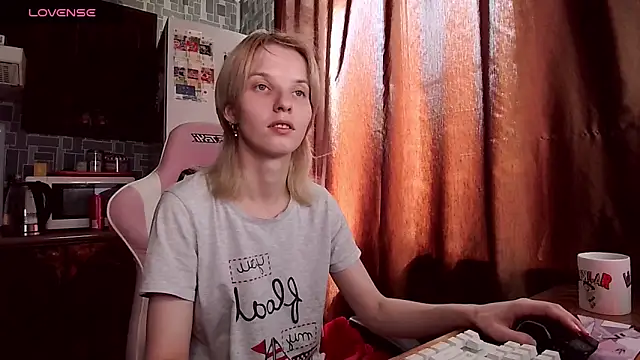 Madelaineses online show from June 12, 2026, 8:01 am