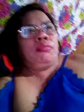 Huge mama69 online show from September 19, 2025, 3:05 pm