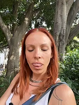 haley diosita online show from November 5, 2025, 9:07 pm