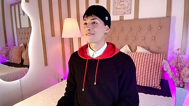 Snapshot of OzorioDany chatting on February 20, 2026, 3:58 am OzorioDany online show from February 20, 2026, 3:58 am