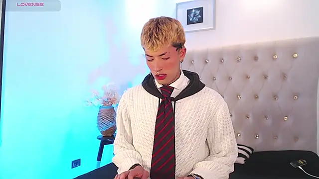 Snapshot of OzorioDany chatting on September 26, 2025, 3:46 am OzorioDany online show from September 26, 2025, 3:46 am