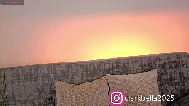 bellaa clark online show from September 16, 2025, 12:06 pm