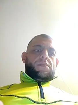 Snapshot of milenski74 chatting on November 20, 2025, 3:02 pm milenski74 online show from November 20, 2025, 3:02 pm