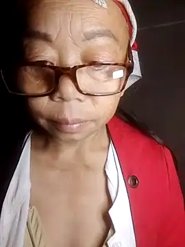 Snapshot of VangLe73 chatting on October 1, 2025, 7:51 pm VangLe73 online show from October 1, 2025, 7:51 pm