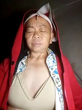 Snapshot of VangLe73 chatting on October 2, 2025, 9:07 pm VangLe73 online show from October 2, 2025, 9:07 pm