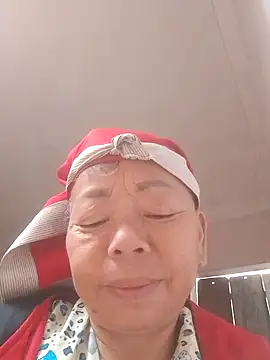 Snapshot of VangLe73 chatting on September 29, 2025, 3:57 am VangLe73 online show from September 29, 2025, 3:57 am