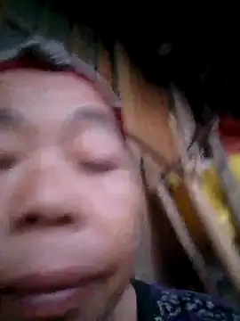 Snapshot of VangLe73 chatting on September 14, 2025, 11:21 am VangLe73 online show from September 14, 2025, 11:21 am