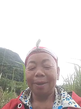 Snapshot of VangLe73 chatting on September 28, 2025, 3:46 am VangLe73 online show from September 28, 2025, 3:46 am