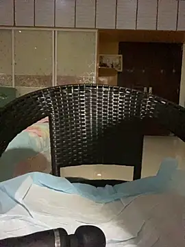 Snapshot of Alicia066 chatting on September 27, 2025, 12:11 pm Alicia066 online show from September 27, 2025, 12:11 pm