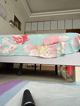 Snapshot of Alicia066 chatting on September 23, 2025, 5:36 am Alicia066 online show from September 23, 2025, 5:36 am