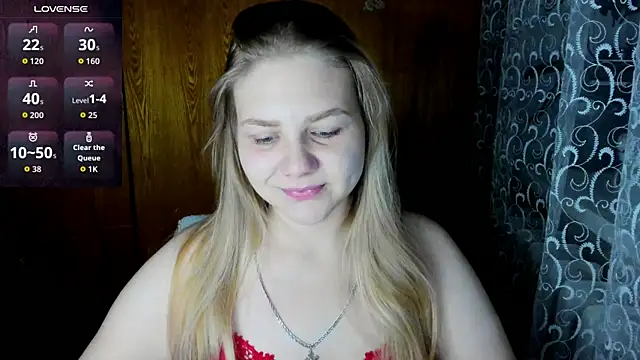 Snapshot of AlinaMors chatting on October 12, 2025, 9:16 pm AlinaMors online show from October 12, 2025, 9:16 pm