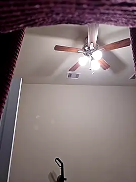 Snapshot of Lb228w chatting on October 9, 2025, 2:28 pm Lb228w online show from October 9, 2025, 2:28 pm