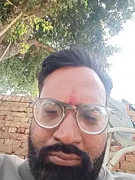 Snapshot of hard_boy9455 chatting on October 23, 2025, 6:34 am hard boy9455 online show from October 23, 2025, 6:34 am