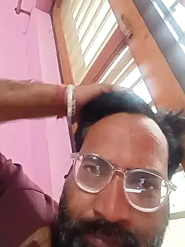 Snapshot of hard_boy9455 chatting on February 1, 2026, 2:43 am hard boy9455 online show from February 1, 2026, 2:43 am