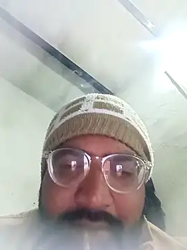 Snapshot of hard_boy9455 chatting on January 16, 2026, 2:59 am hard boy9455 online show from January 16, 2026, 2:59 am