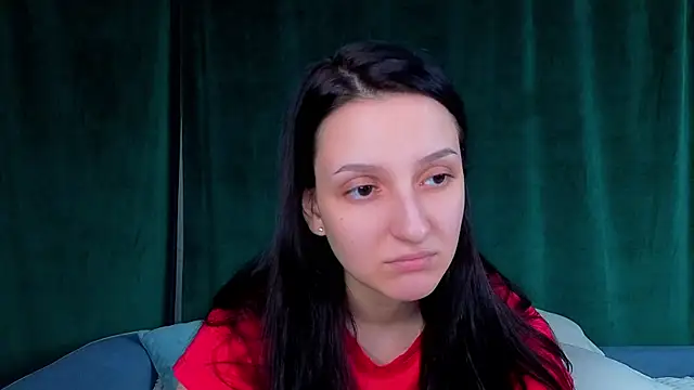 Snapshot of FalineBeacher chatting on October 15, 2025, 2:14 pm FalineBeacher online show from October 15, 2025, 2:14 pm