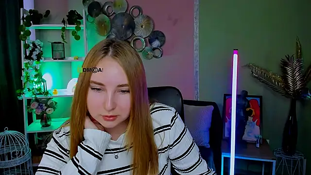 Snapshot of belly_bey chatting on October 8, 2025, 12:28 pm belly bey online show from October 8, 2025, 12:28 pm