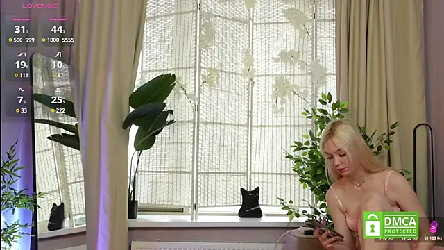 Miya Nelson online show from October 10, 2025, 4:13 am