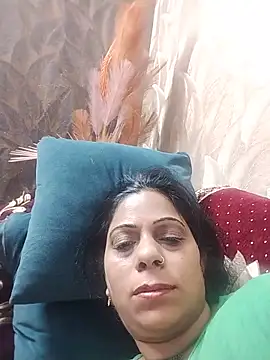 Soniya Roy online show from June 12, 2026, 2:09 am