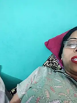 Snapshot of Soniya_Roy chatting on October 26, 2025, 6:25 am Soniya Roy online show from October 26, 2025, 6:25 am