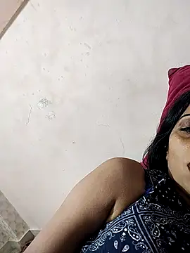 Snapshot of Soniya_Roy chatting on September 20, 2025, 7:52 pm Soniya Roy online show from September 20, 2025, 7:52 pm