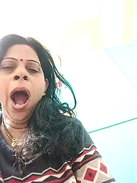 Soniya Roy online show from November 29, 2025, 3:06 am