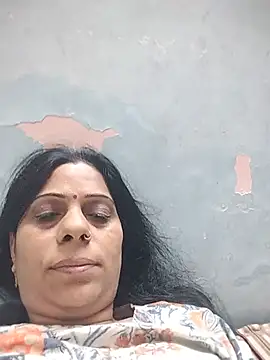 Soniya Roy online show from June 19, 2026, 5:19 pm