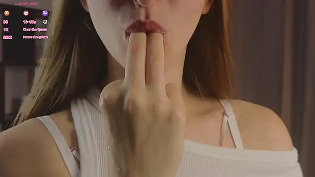 Snapshot of EllieSugar chatting on September 10, 2025, 3:44 pm EllieSugar online show from September 10, 2025, 3:44 pm