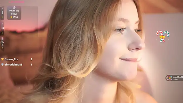 Snapshot of Nerissa_xo chatting on October 17, 2025, 8:10 pm Nerissa xo online show from October 17, 2025, 8:10 pm