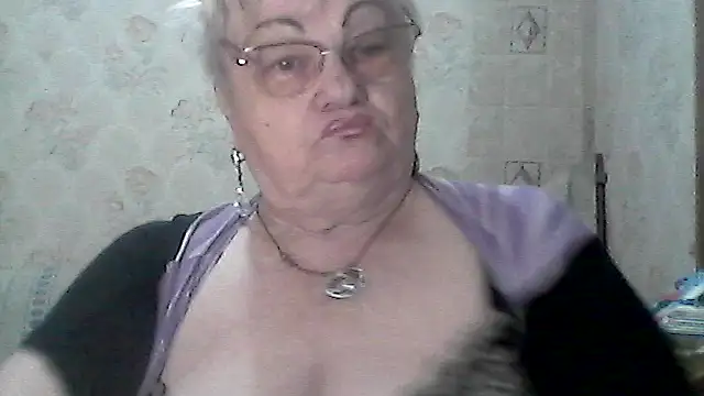 NatalieNorth online show from April 1, 2026, 9:01 pm