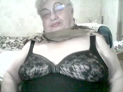 Snapshot of NatalieNorth chatting on October 4, 2025, 9:27 pm NatalieNorth online show from October 4, 2025, 9:27 pm